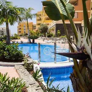 A From , Palm-mar España